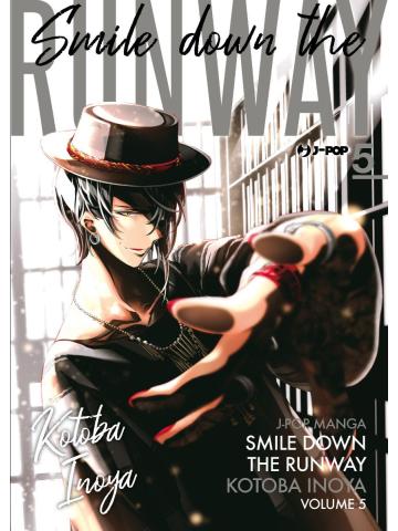 Smile Down The Runway 05