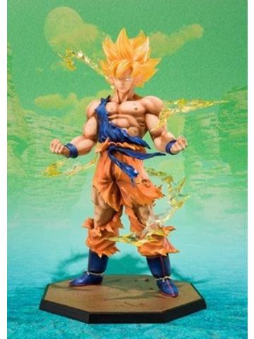 Action Figure DRAGON BALL Z GOKU SUPER SAIYAN